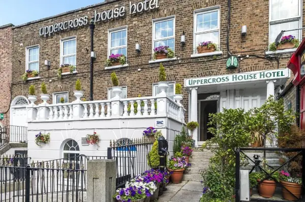 Uppercross House Hotel 6